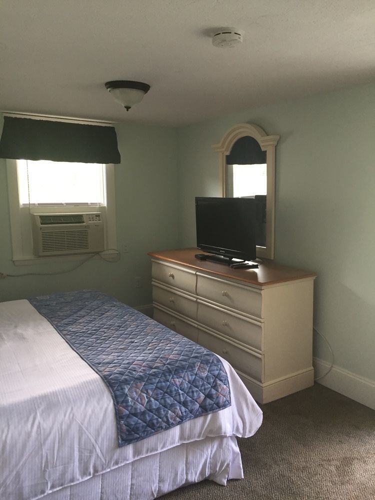 ווסט יארמאות' Windrift Motel מראה חיצוני תמונה