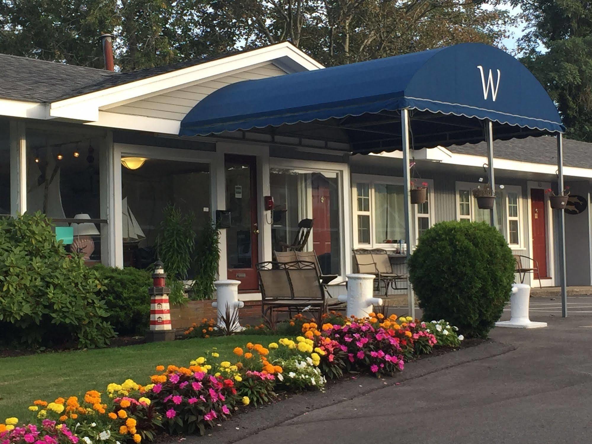 ווסט יארמאות' Windrift Motel מראה חיצוני תמונה